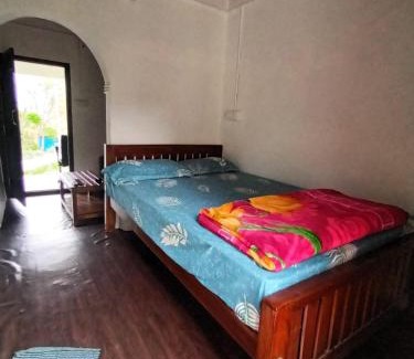 Maraiyur House | River view Homestay pambar