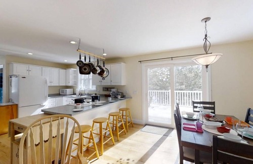 Center Conway House | River View House