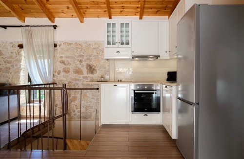 Rethymno Villa | River view Villa, Private pool, near Rethymno