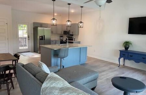 Athens House | River Views/# 1/Fishing/Deck/BBQ Grill/50mbp