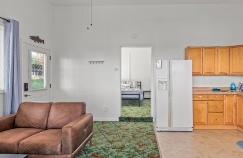 Soldotna Apartment | River Views & Fire Pit: Cozy Soldotna Apartment!