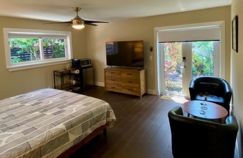 Wilton Manors House | Riverbank Guesthouse Wilton Manors