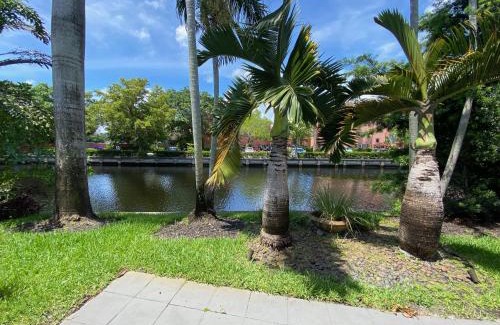 Wilton Manors House | Riverbank Guesthouse Wilton Manors