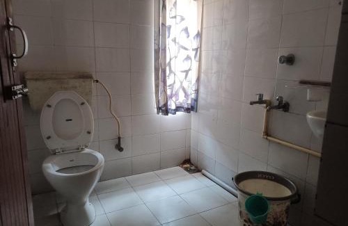 Sualkuchi House | Riverbank Guesthouse with Restaurant & self cooking facility
