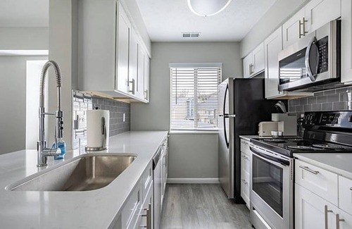 Indianapolis Apartment | Riverbend 1BD 3 - One Bedroom Apartment, Sleeps 2