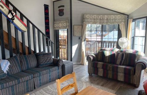 Red River Apartment | Riverbend 8 - Full