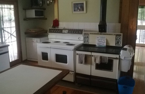Freeburgh House | Riverbend Homestead Horse and Farmstay