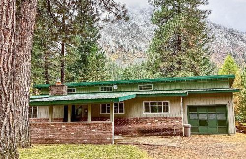 Joseph House | Riverbend