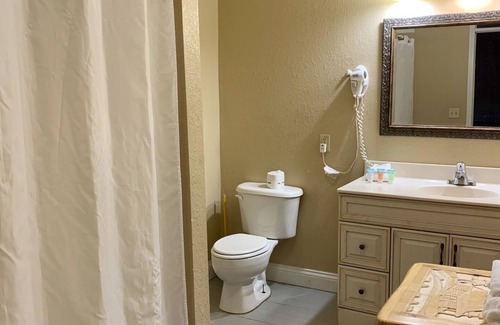Pigeon Forge Hotel | Riverchase Lodge