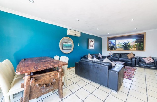 Broadbeach Waters House | Rivercove @ Broadbeach Waters