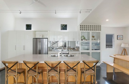 Port Fairy House | Riverend Regent - Charmingly Central Home With Tastefully Modern Features