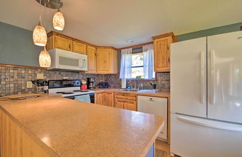 Dunnellon Apartment | Riverfront Apt w/Kayak Launch in Dunnellon