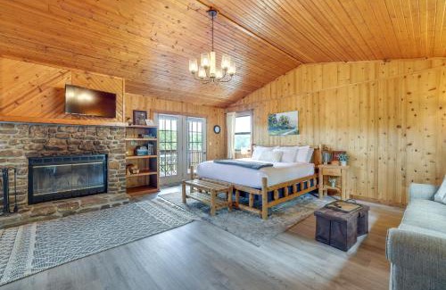 Berryville House | Riverfront Berryville Cabin with Grill and Fireplace!