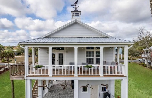 Steinhatchee House | Riverfront-Boat Ramp-Pool-Dock
