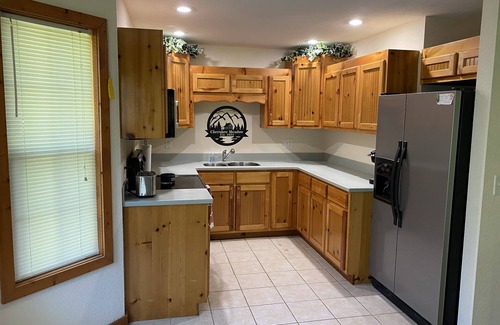 Hiawassee Cabin | Riverfront Cabin! Mountain Views, Pool, Hot Tub, Fishing, Tubing, Fire Pit, WIFI