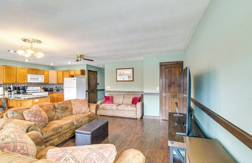 Pella Cottage | Riverfront Cabin Near Dtwn Pella w/Game Room!