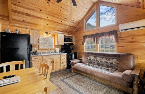 Dillsboro House | Riverfront Cabin with Deck and Fire Pit Near the Smoky Mountains!