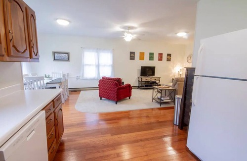 Gauley Bridge Cottage | Riverfront Cottage on the New River Dries