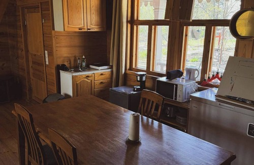Aanekoski Ski Chalet | Riverfront Cottageee
