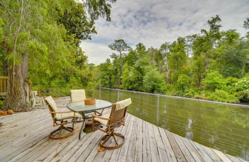 Fairhope House | Riverfront Deck Outdoor Retreat in Fairhope!