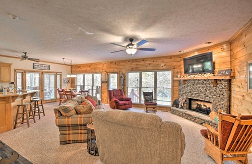 East Ellijay House | Riverfront Ellijay Home w/ Private Deck & Hot Tub!