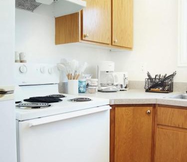 Caplinger Mills House | Riverfront Getaway Cabin #3 - Sleeps 4