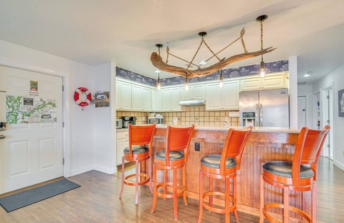 Homosassa House | Riverfront Homosassa Retreat w/Kayak & Boat Dock!