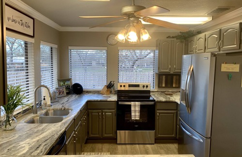 Center Point House | Riverfront House on Guadalupe-3BR W/Opt 4BR -Texas Hill Country-Day's Away House