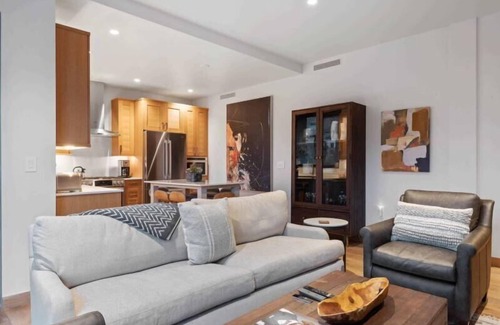 Avon Condo | Riverfront Lodge 303 - 2 Bedroom Residence