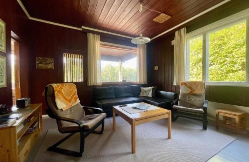 Lasakoski Ski Chalet | Riverfront Retreat Willa Lohi with sauna, rapids & wild nature