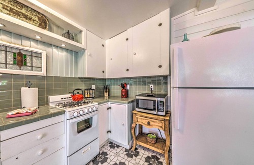 Ruidoso Cottage | Riverfront Ruidoso Cabin w/Deck, Walk to Midtown!