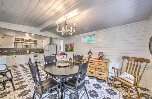 Ruidoso Cottage | Riverfront Ruidoso Cabin w/Deck, Walk to Midtown!