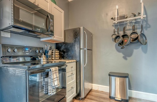 Harrisburg - Hershey Apartment | Riverfront Steampunk Stunner