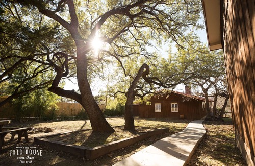 Leakey House | RIVERFRONT! - The Frio House - Riverfront property on the Frio River