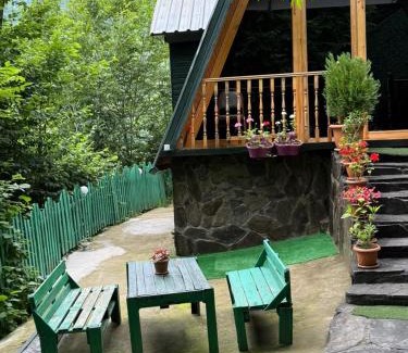 Khelvachauri Apartment | Riverhush cabin