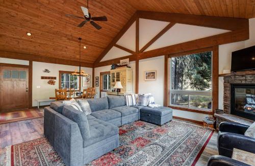 McCall House | Rivers Edge Retreat