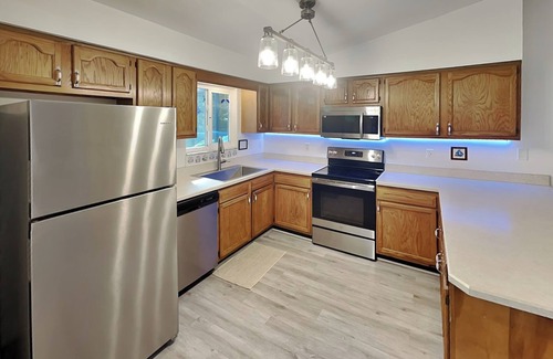 St. Augustine South House | Rivers Edge Retreat | Private Pool with Bar and Close to Beaches + Town