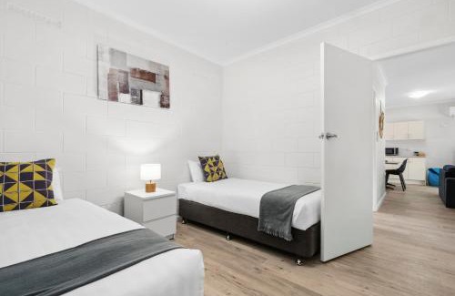 Paringa House | Riversands Rest Accommodation Paringa - Tea Tree Cottage