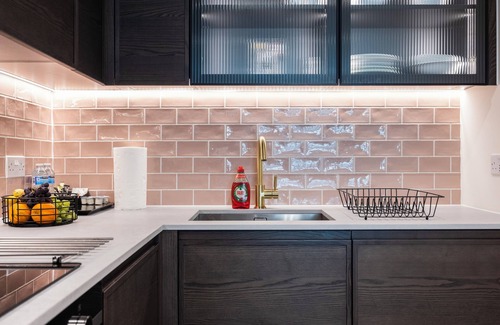 Woolwich Apartment | Riverscape Executive One Bed Apartment with AC