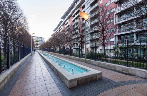 Battersea Apartment | Riverside Apartment