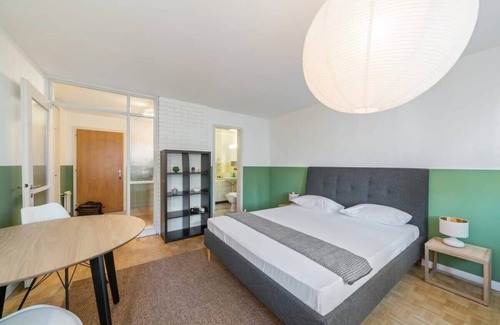 Lucerne Apartment | Riverside Central: Explore the City on Foot!