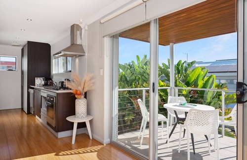 Applecross Apartment | Riverside Comfort 2BR Apartment*Applecross*