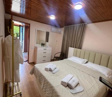 Martivili House | RIVERSIDE Cottage
