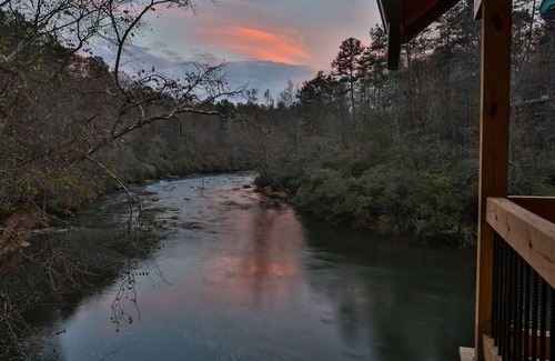 Ellijay Cabin | Riverside Elegance: Twin Luxury Lodges in Ellijay – Symphony of Nature & Comfort
