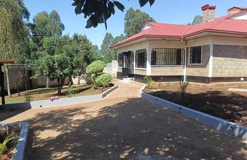 Kericho House | Riverside Haven Modern 4-bedroom bungalow in Kericho with WiFi access