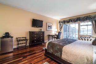 West Chesterfield Hotel | Riverside Hotel, an Ascend Collection Hotel