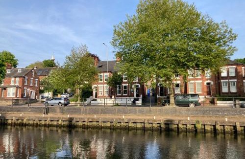 Norwich House | Riverside Hotel
