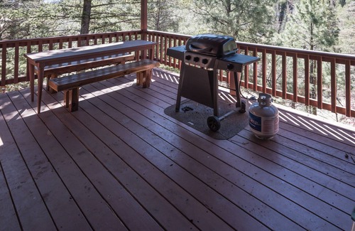 Ruidoso Cabin | Riverside House