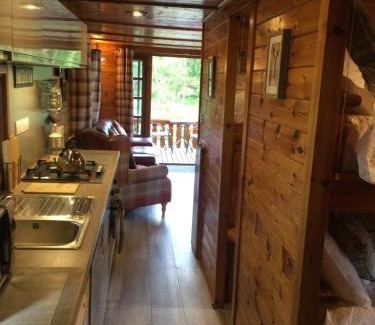 Aviemore Apartment | RIVERSIDE LODGE RETREAT