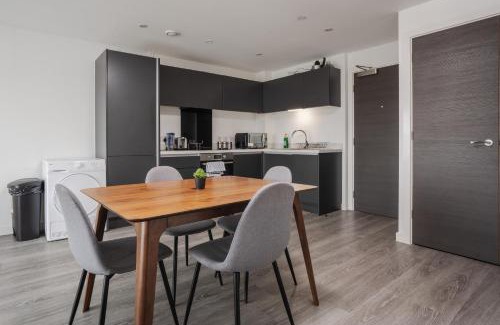 Salford Apartment | Riverside Manchester CC and Salford Quays Flat - Gym